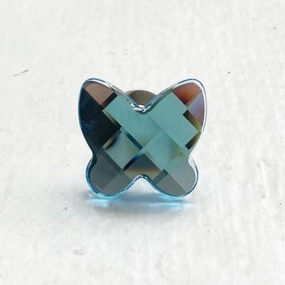 Swarovski Crystal Blue Butterfly pin/Brooch with box 3.1  x  2 cm stunning - Picture 7 of 7